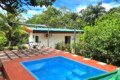 Villa Marañón - Piscina y casa